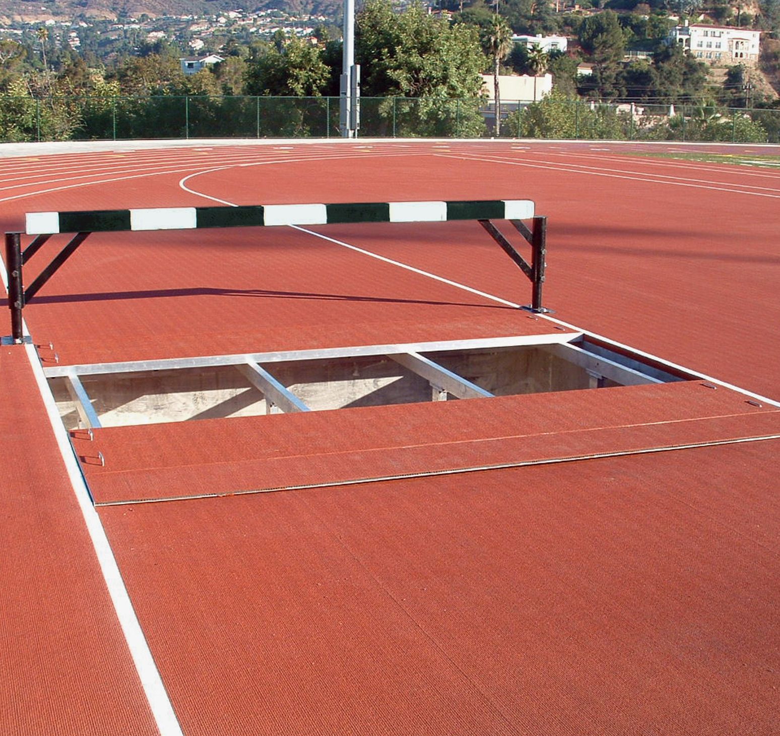 Gill Steeplechase Water Jump Cover; Recessed