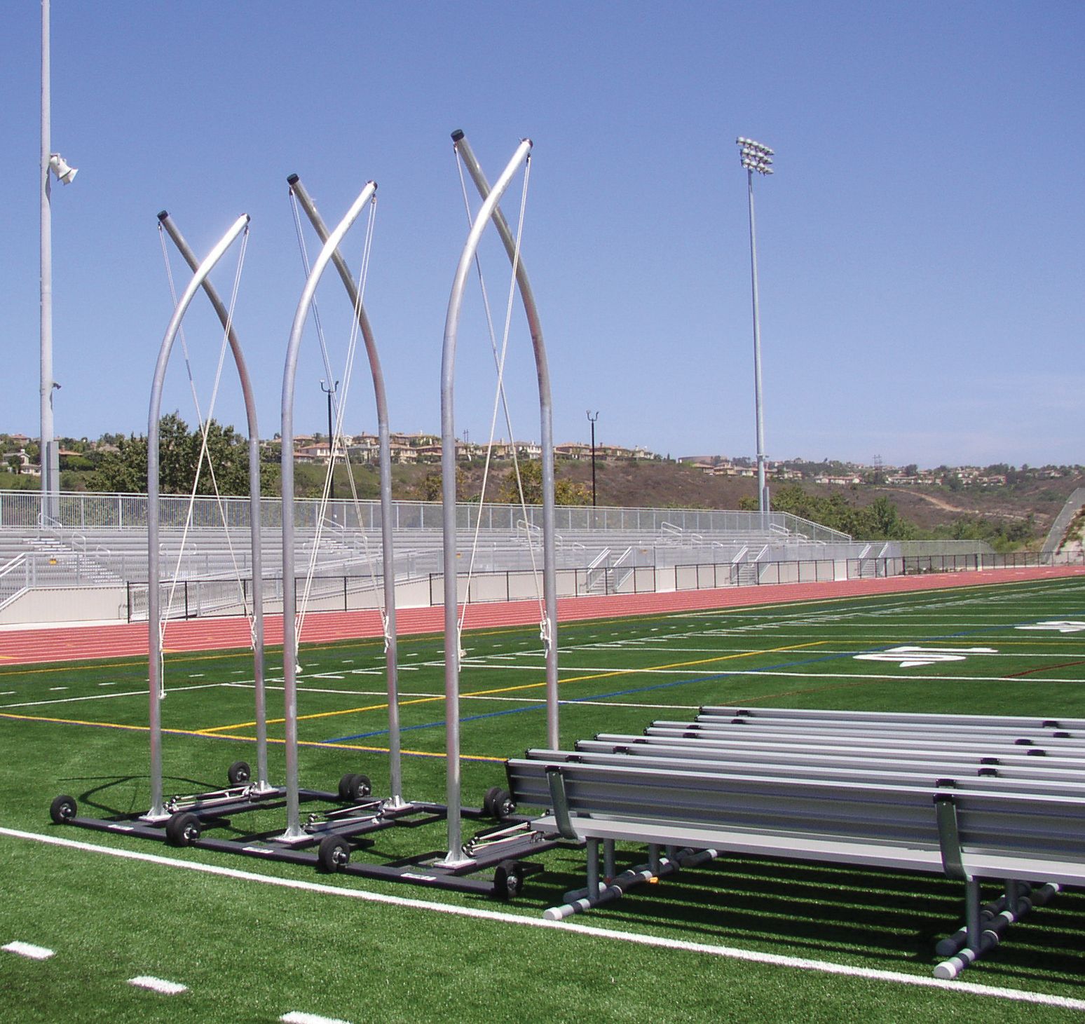 Gill Ncaa Portable Discus Cage
