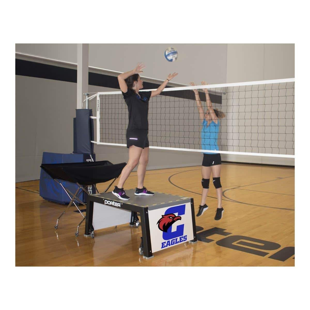 Porter Coaches Stand Plus; 44" X 36" X 24" Tall; With Custom Graphics