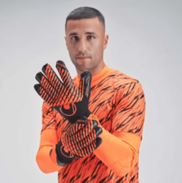 uhlsport Super Resist+ 2025