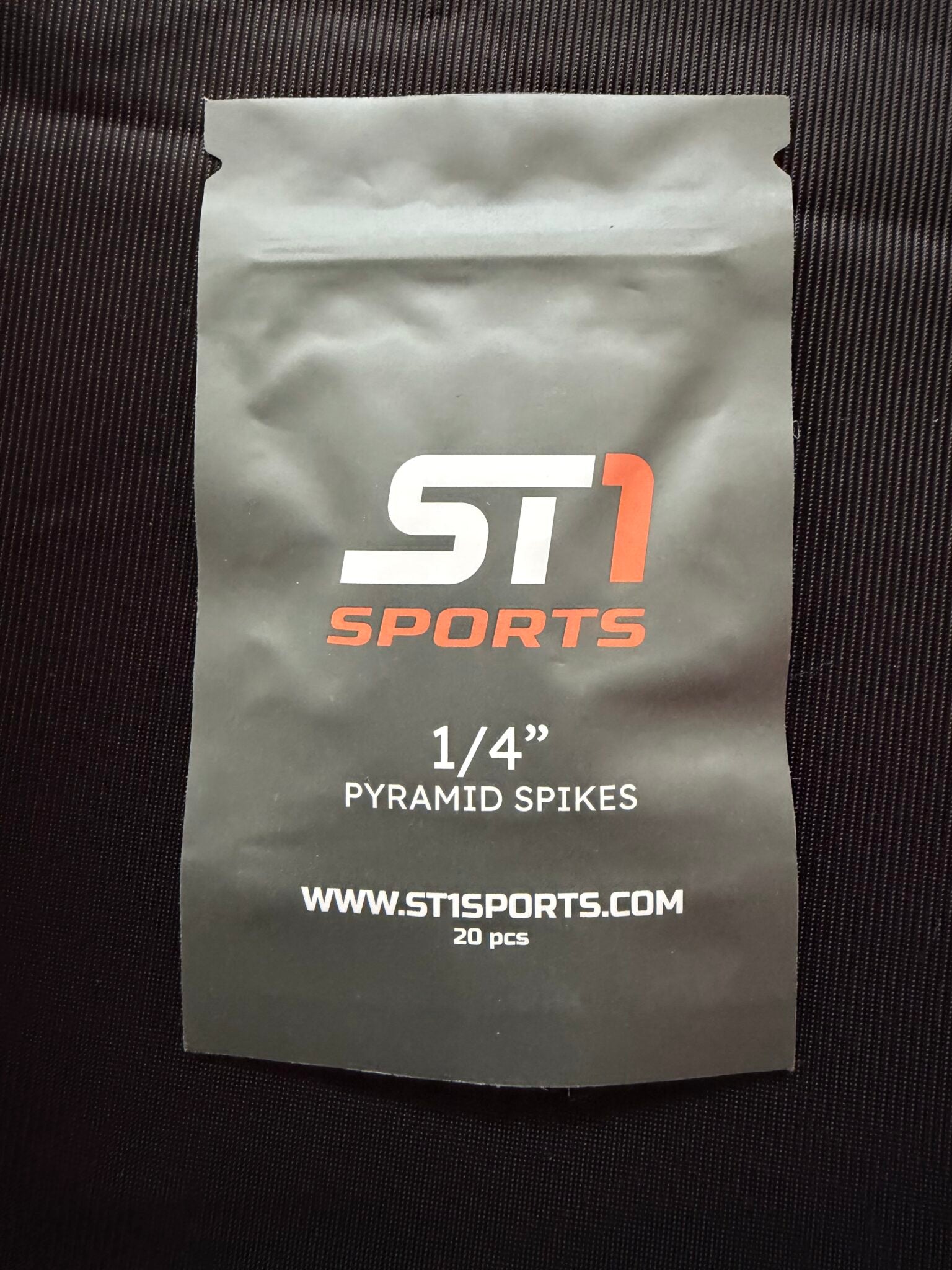 ST1 Spikes - 20pc